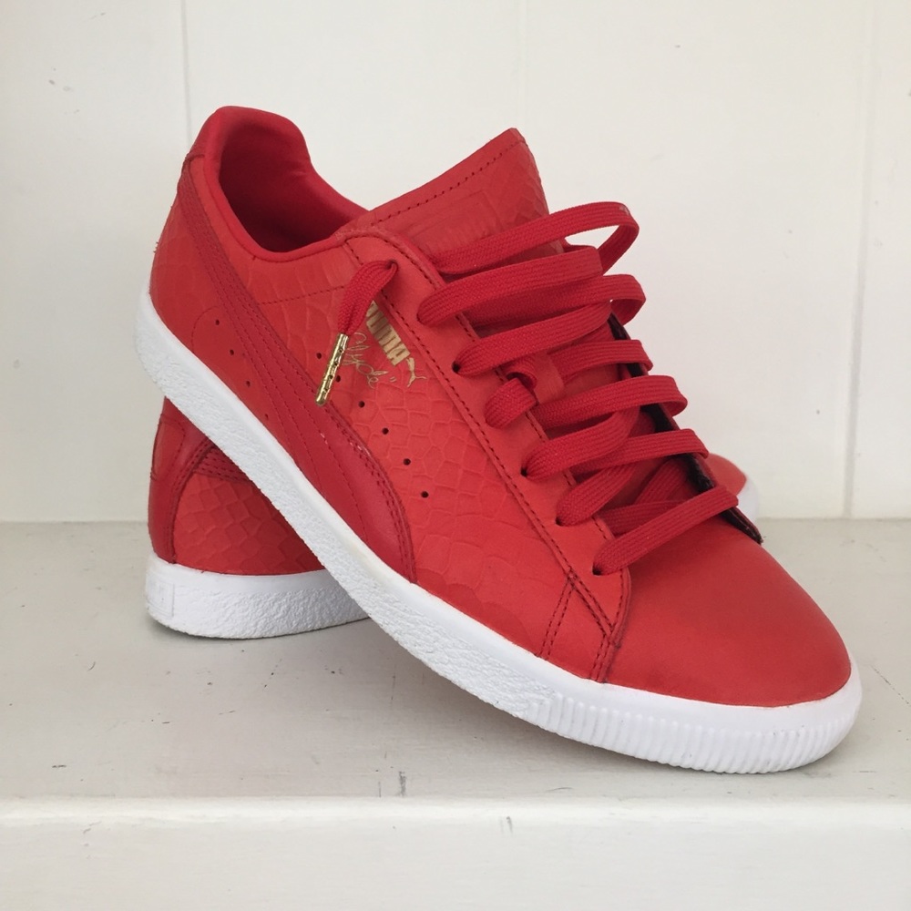 Puma Clyde dressed snakeskin red size 10.5